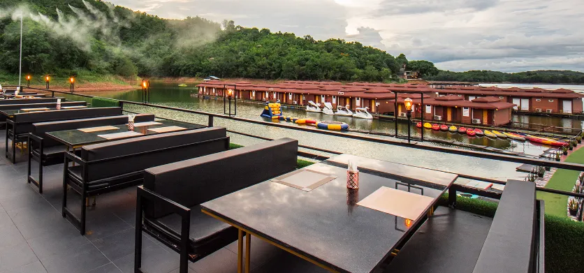 Bistro & Bar